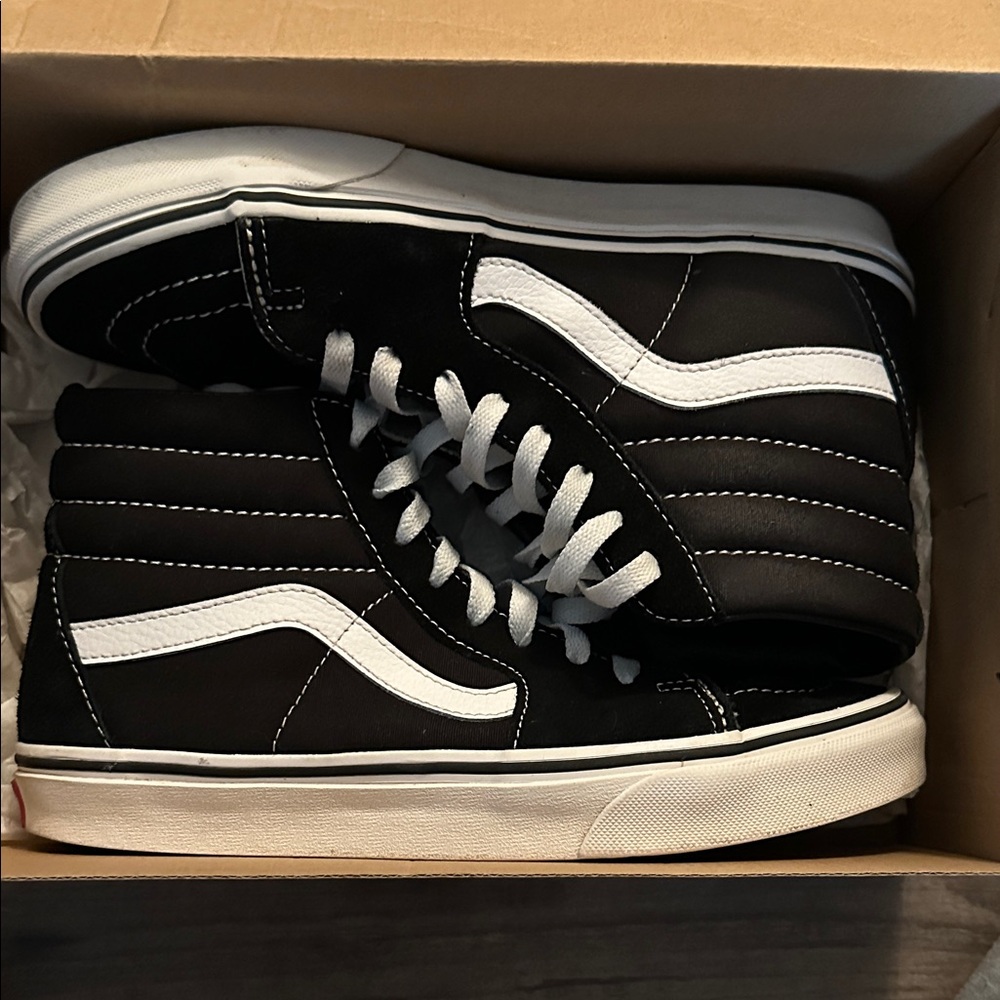 Vans Women Black and White High-Top Sneakers